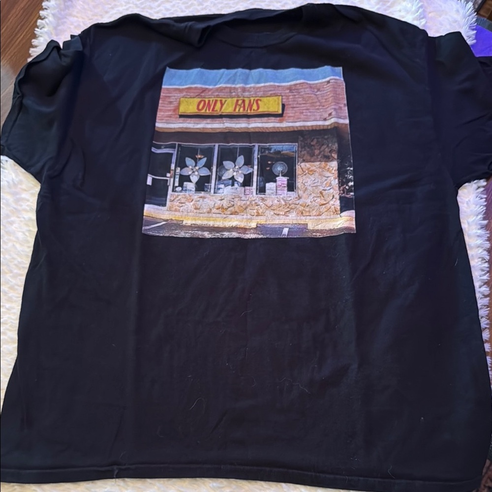 Only fans Graphic T-Shirt
